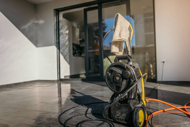 Best Graffiti Removal  in Newman, CA